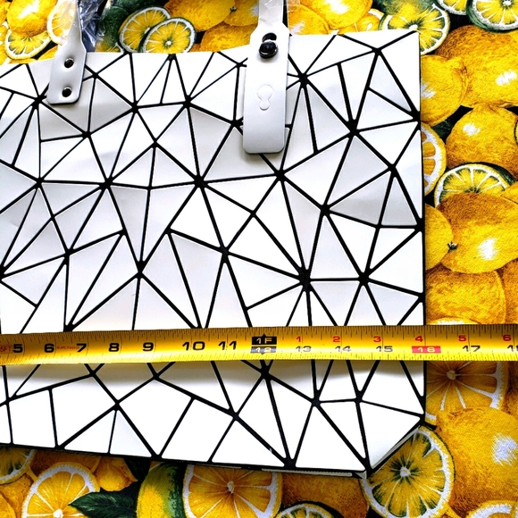 Geometric bag - Picture 3 of 6